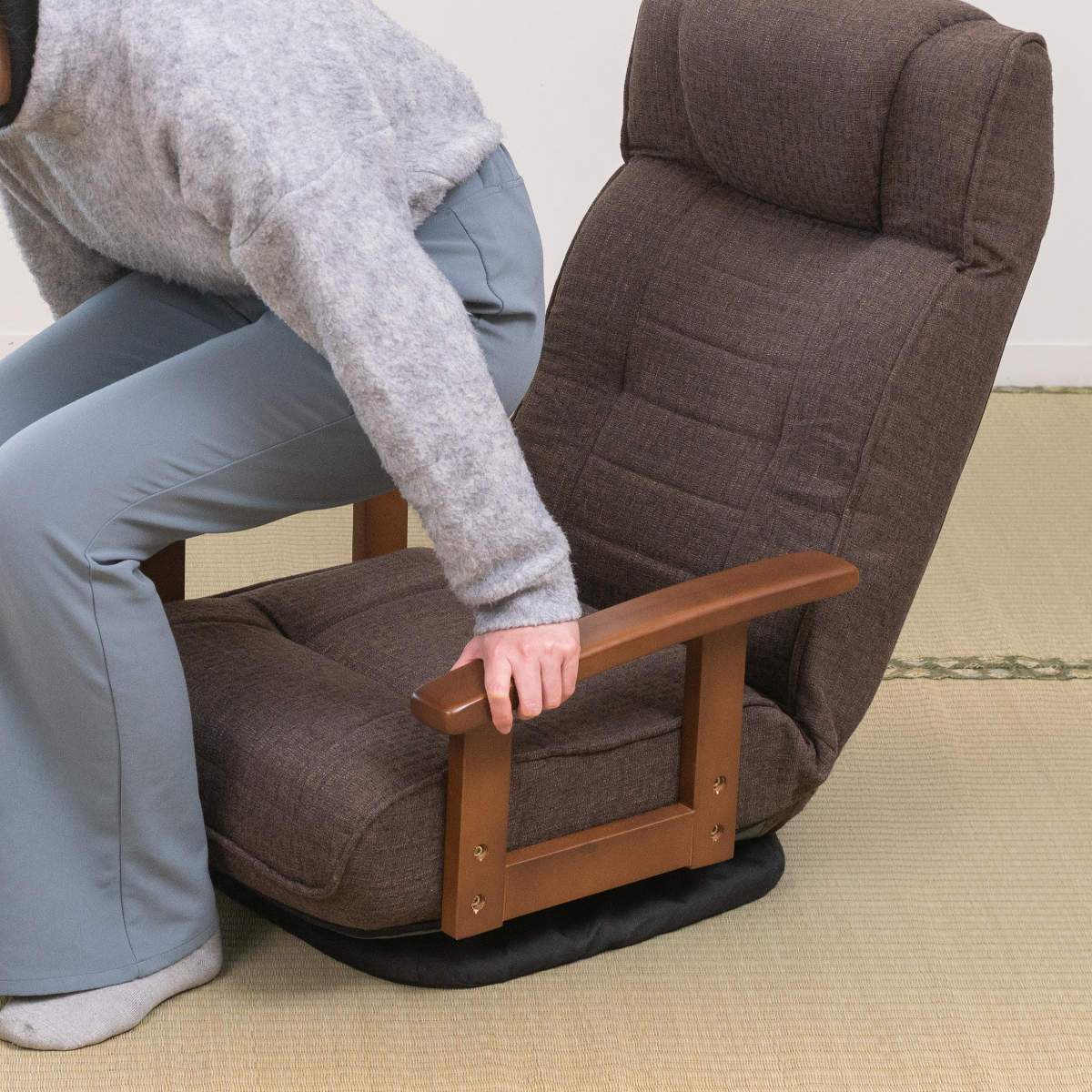 dショッピング |座椅子 回転式 座面高23cm 14段階リクライニング