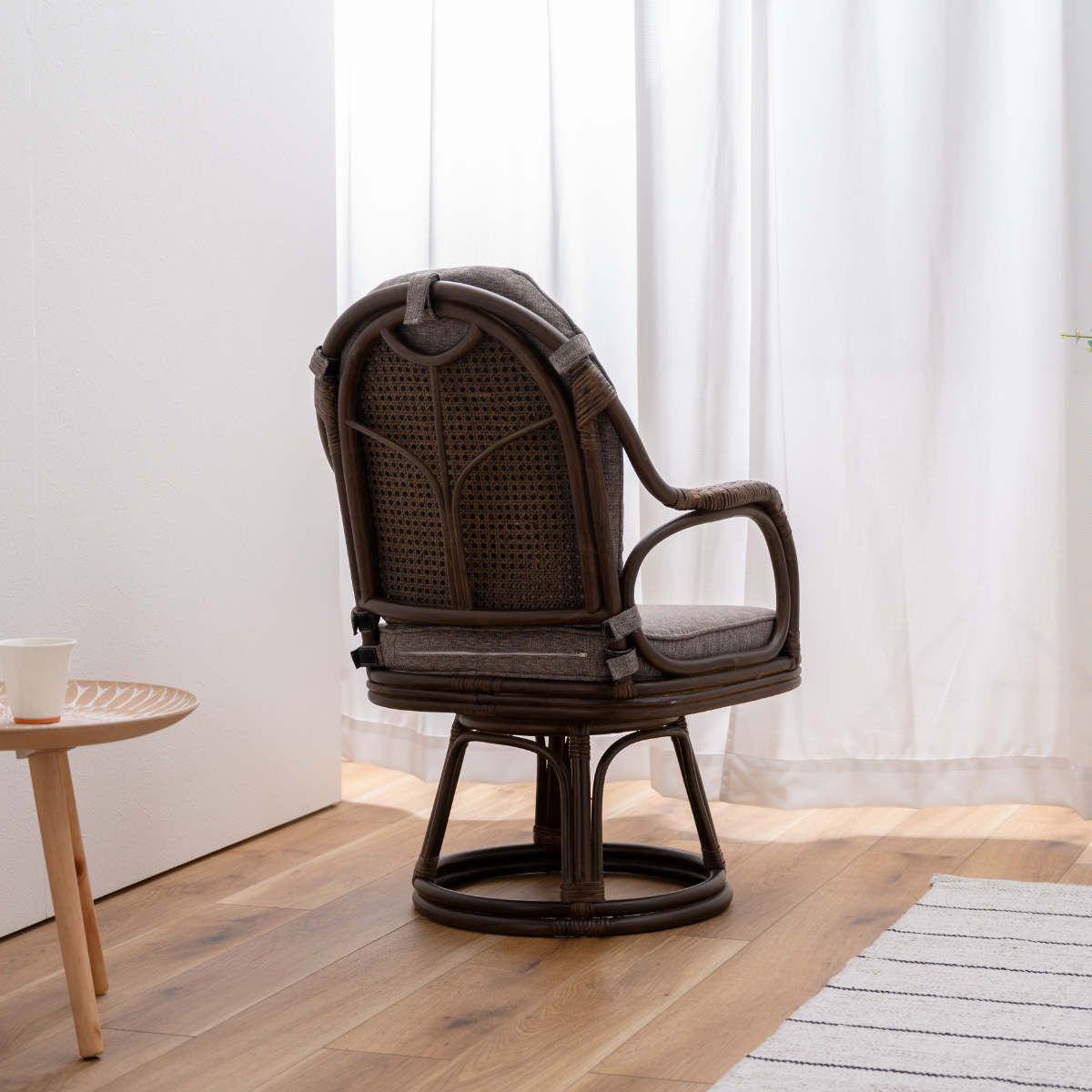 ラタン回転チェア 座面高40cm 天然ラタン 軽量 丈夫 （ 椅子 ラタン