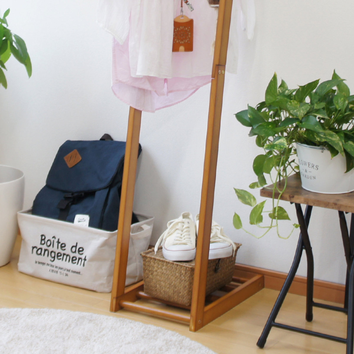 ハンガーラック L型 幅30cm 木製 – ハウジー