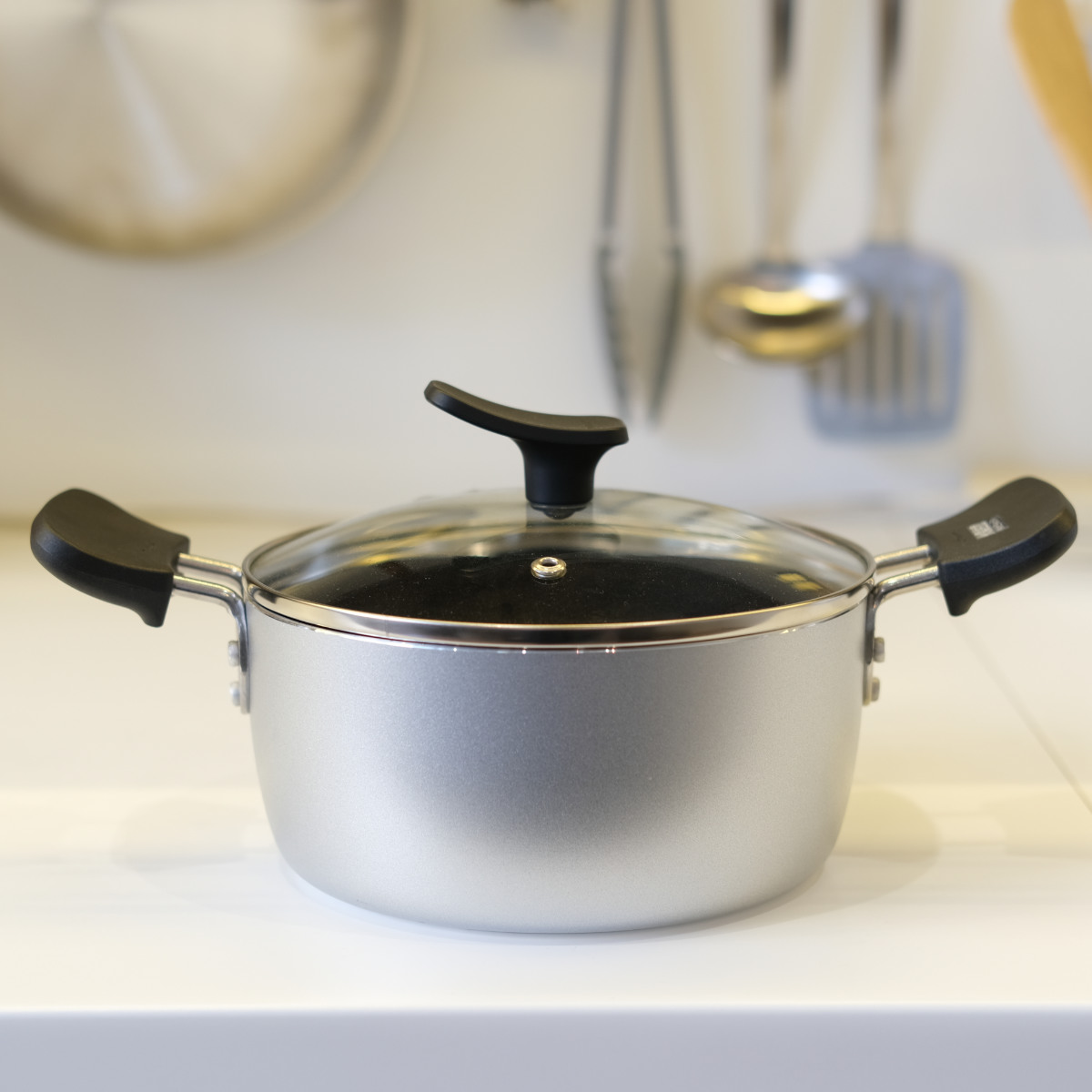 両手鍋 18cm IH対応 チーノ フッ素加工 ガラス蓋付き （ ガス火 IH ih