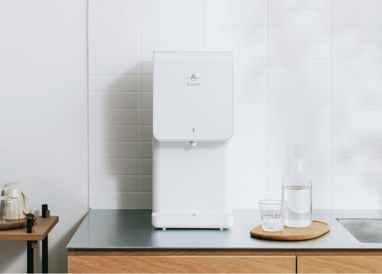 水道水浄水型ウォーターサーバーLocca【公式】｜定額制で使い放題