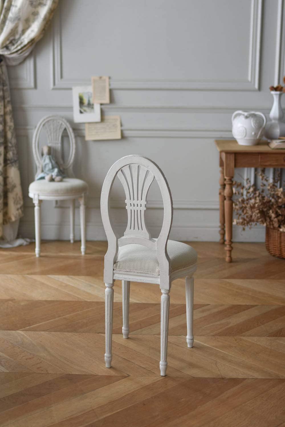 アンティークチェア.White6A フランスアンティーク家具 小椅子