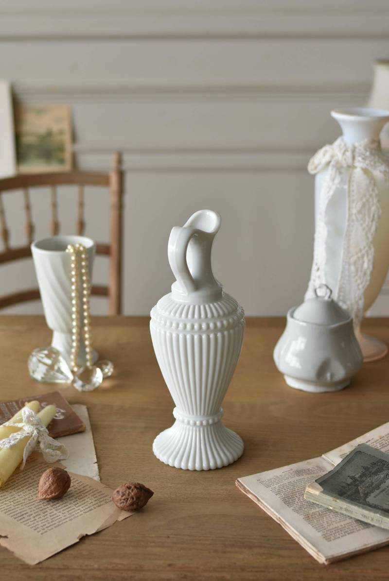 オパリンガラスフラワーベース.W9 フランスヴィンテージ雑貨 花器 花瓶