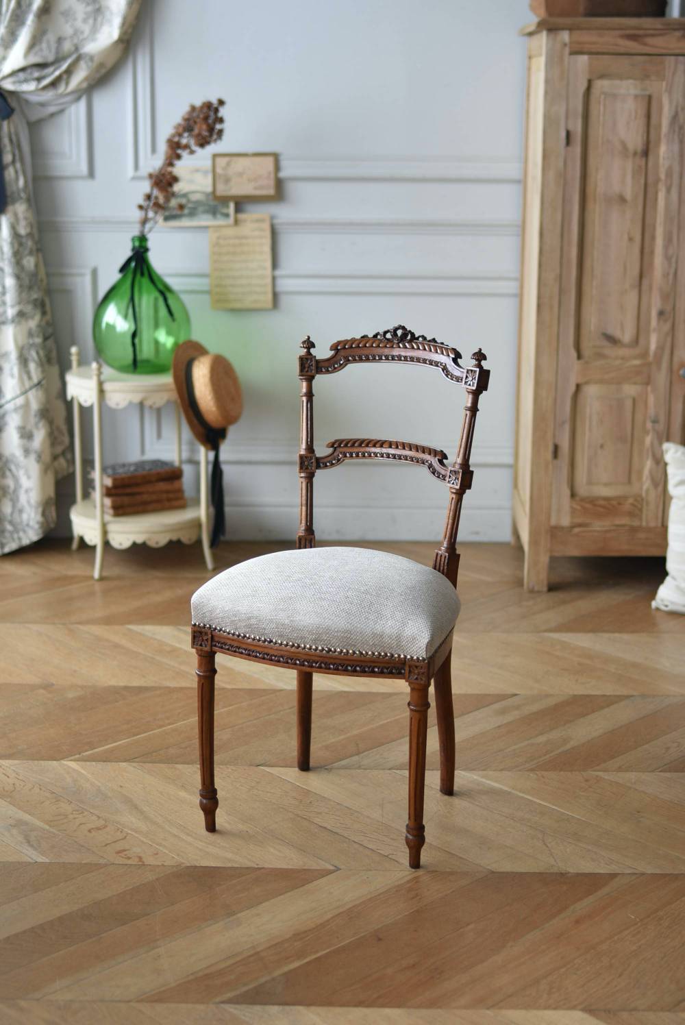 アンティークチェア.リボン19 フランスアンティーク家具 小椅子