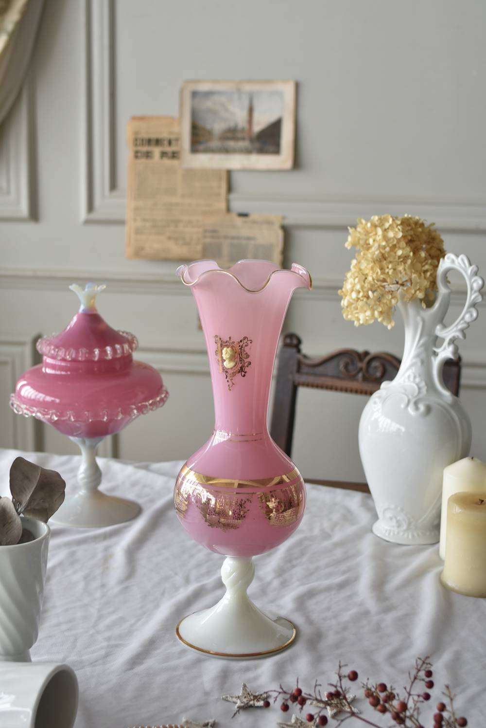 オパリンガラス フラワーベース.P9 フランス ヴィンテージ 花器