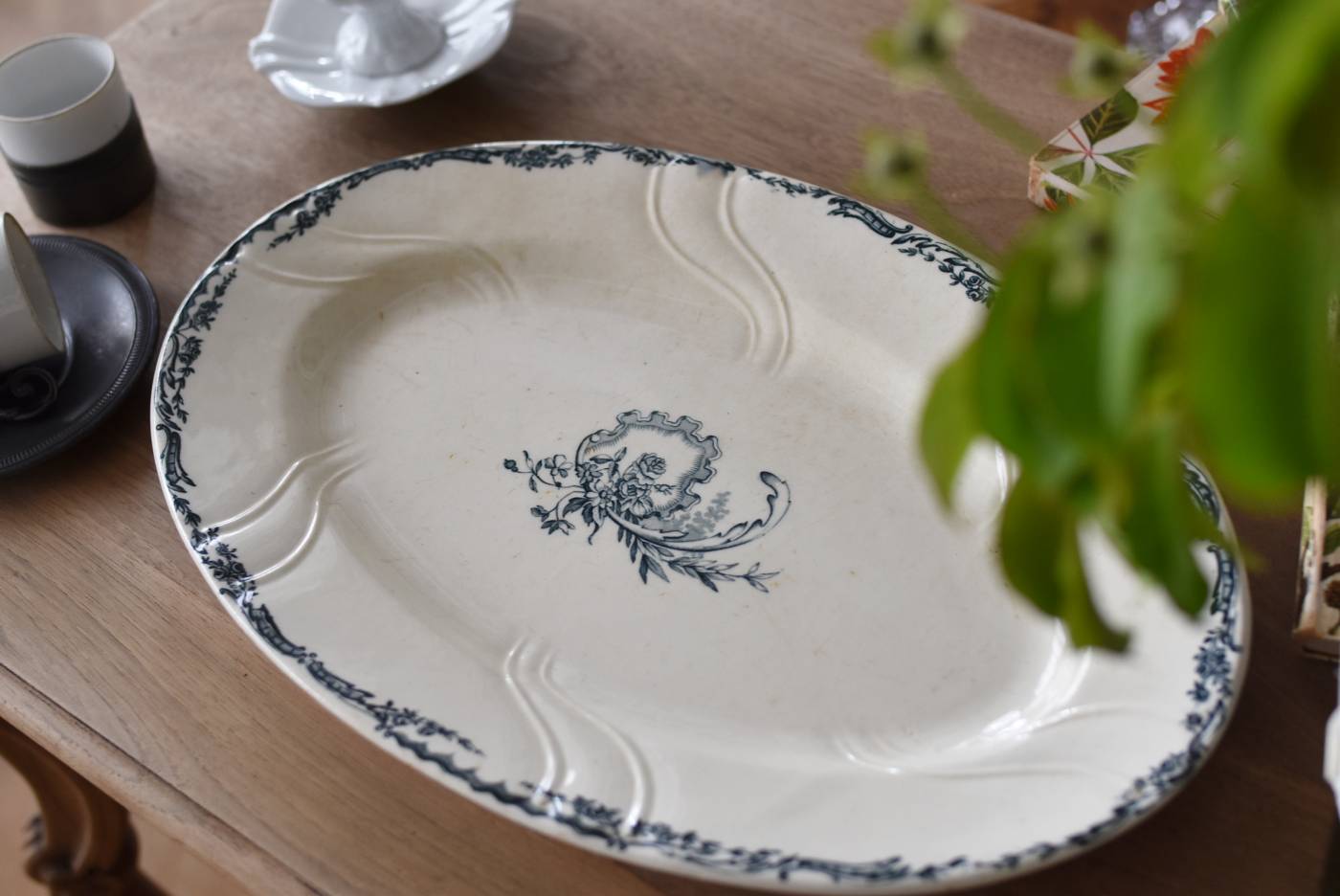 オーバルプレート1.TRIANON フランスアンティーク食器 SALINS 皿