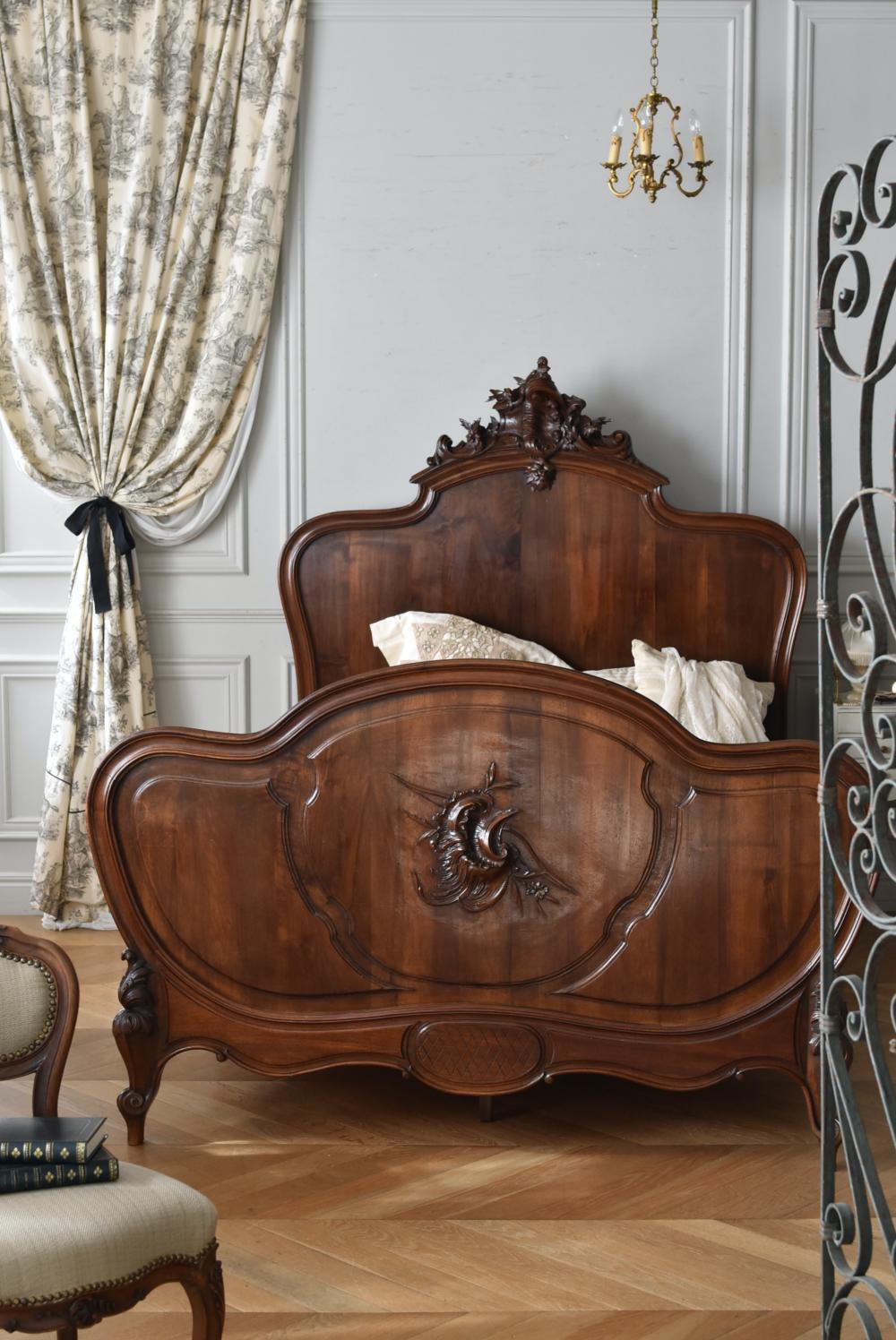 フランスアンティーク家具 アンティーク木製ベッド フレンチベッド