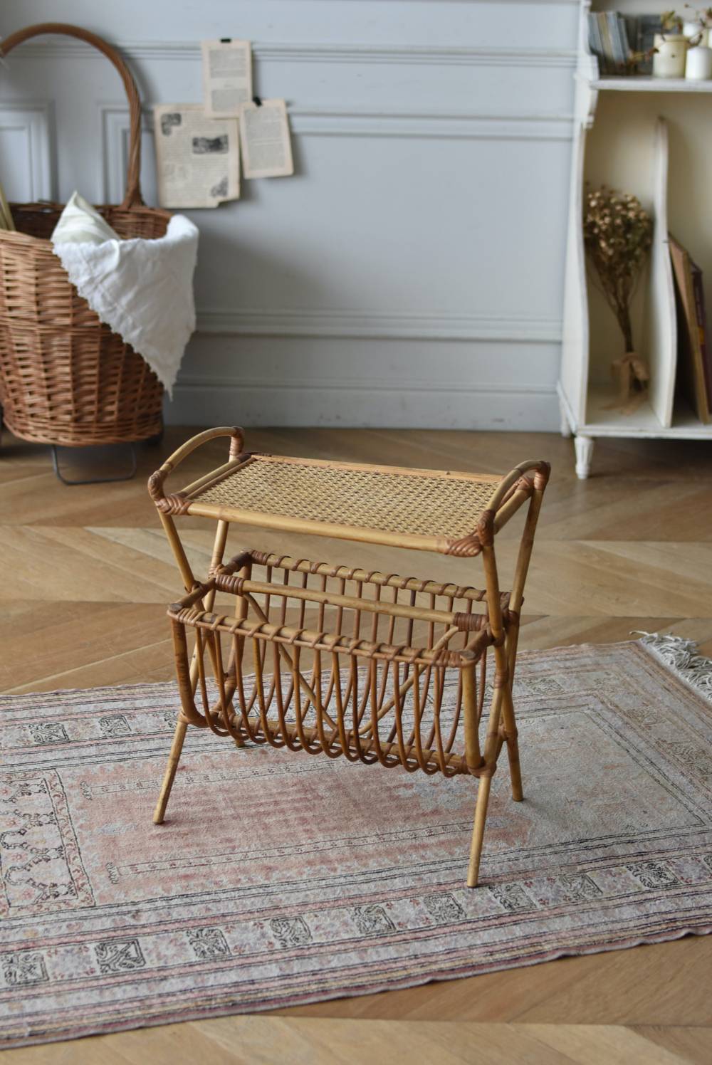 フランスヴィンテージ家具 マガジンラック.ラタン ナチュラルインテリア