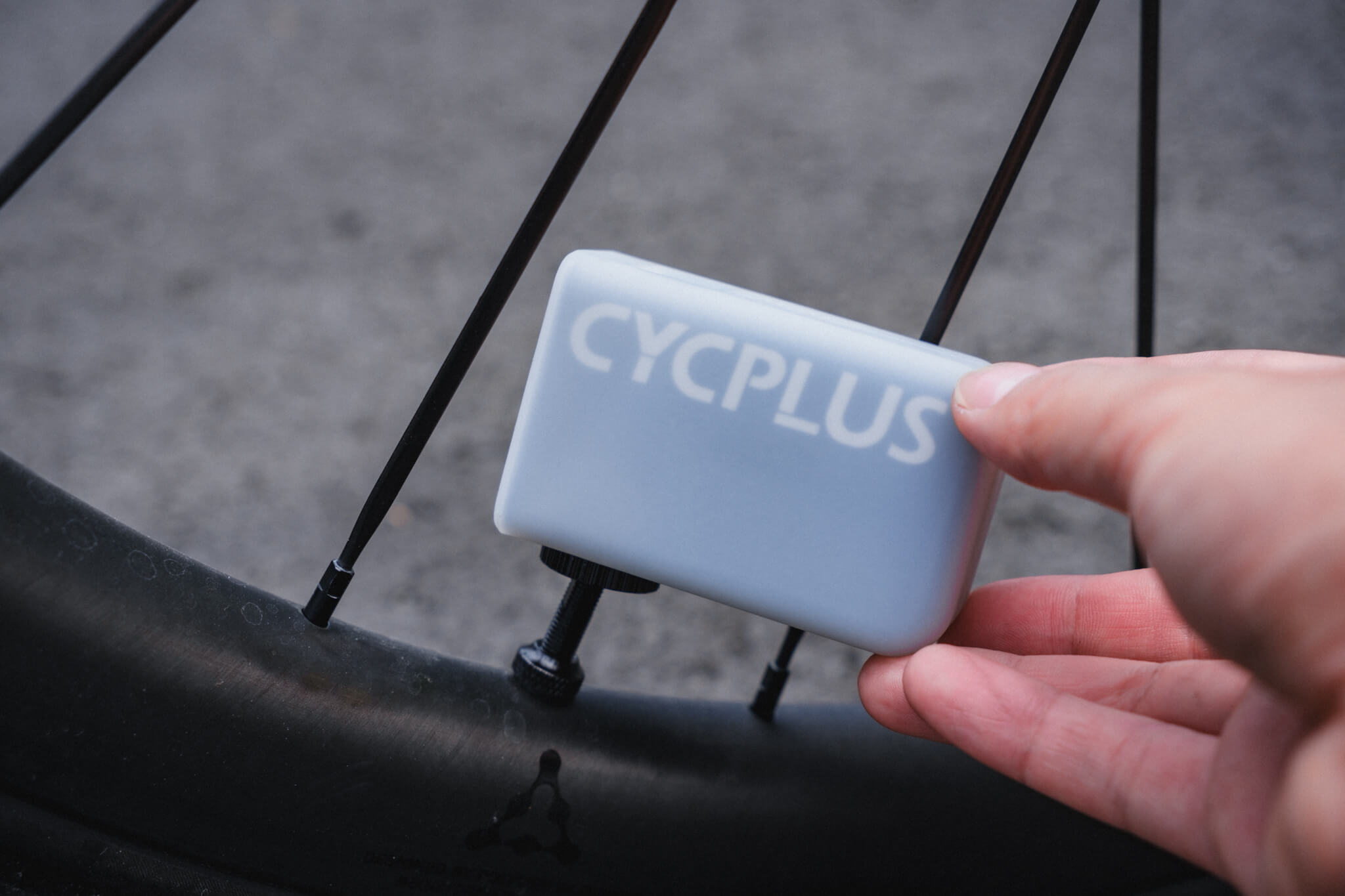 CYCPLUS』電動ポンプレビュー：電動を選ぶメリットとリスク - LOVE