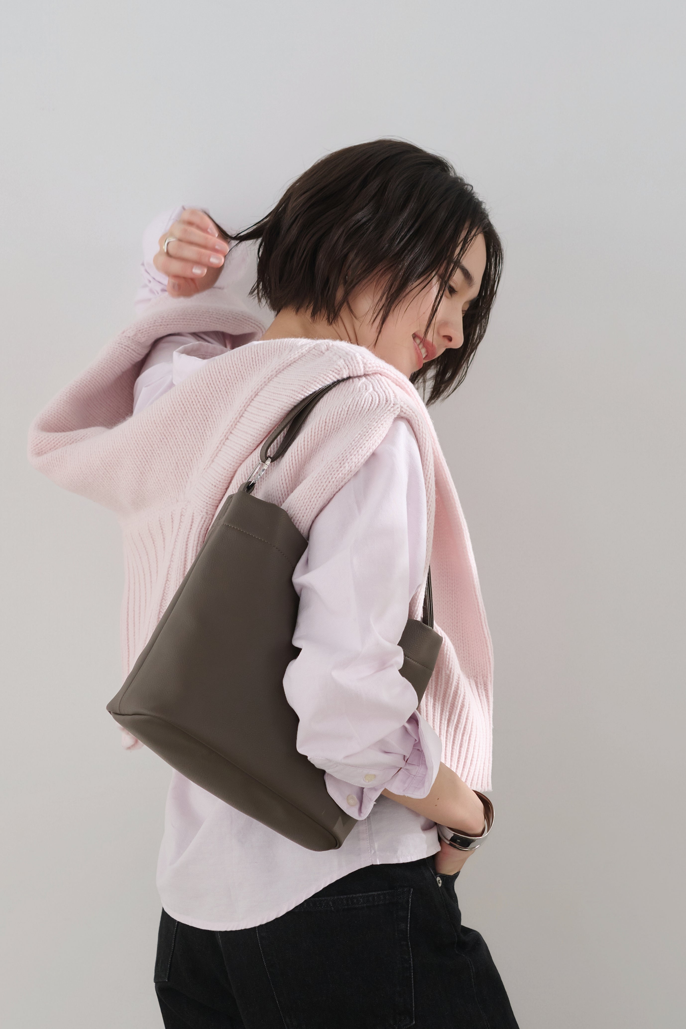 国産アップルレザー製「Apple 2Way Mini Bag」| LOVST TOKYO, アップル