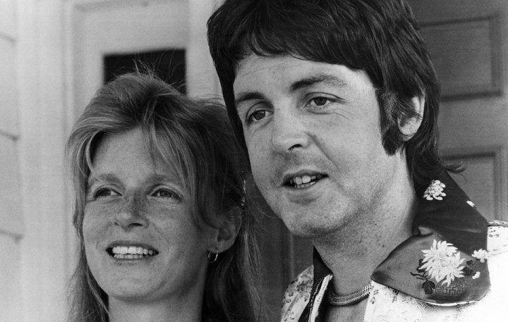 Paul McCartney、妻のLinda McCartneyのレシピ集を刊行することに