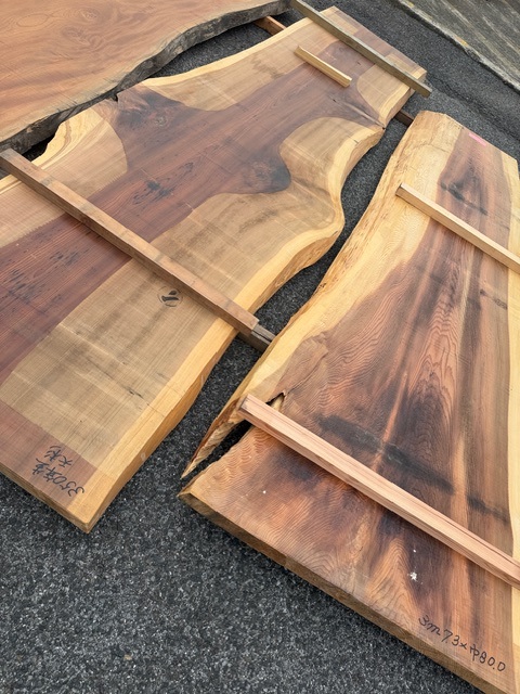 野ミマン）350年生 天杉 銘木 杉スギ 椙 すばらしい杢 カウンター