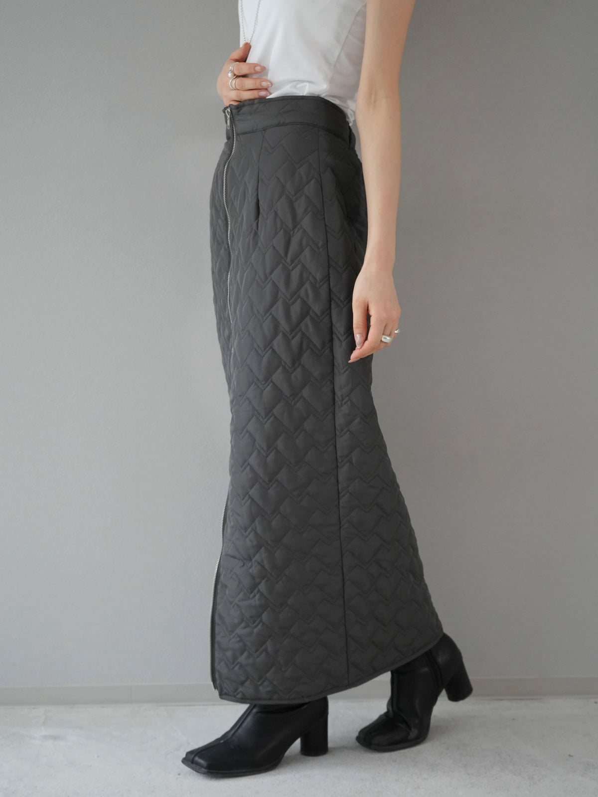 archivio グレー キルティングスカート 36 スカート キルティング