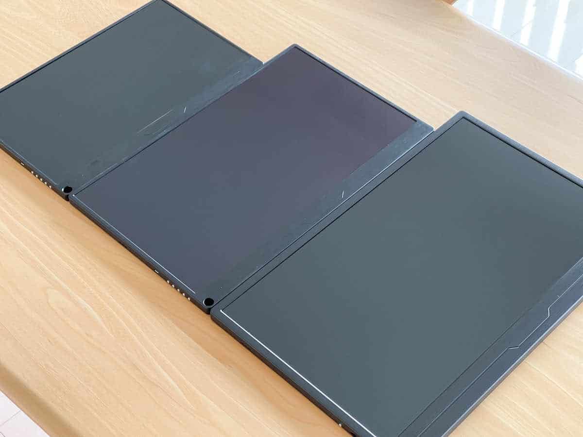 リフレッシュレート144Hzの17.3インチモバイルモニター【EVICIV EVC