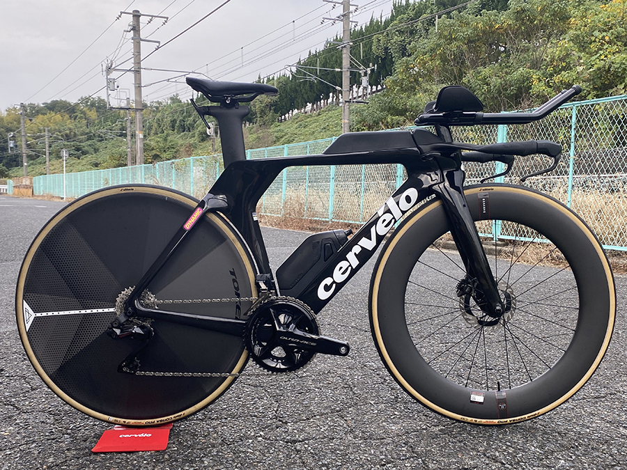 TOKEN】待望のディスクブレーキ仕様のカーボンディスクホイール登場