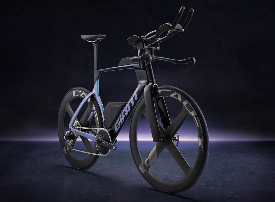 GIANT新型Trinity：イデンも駆るTRIバイクが飛躍的モデルチェンジ
