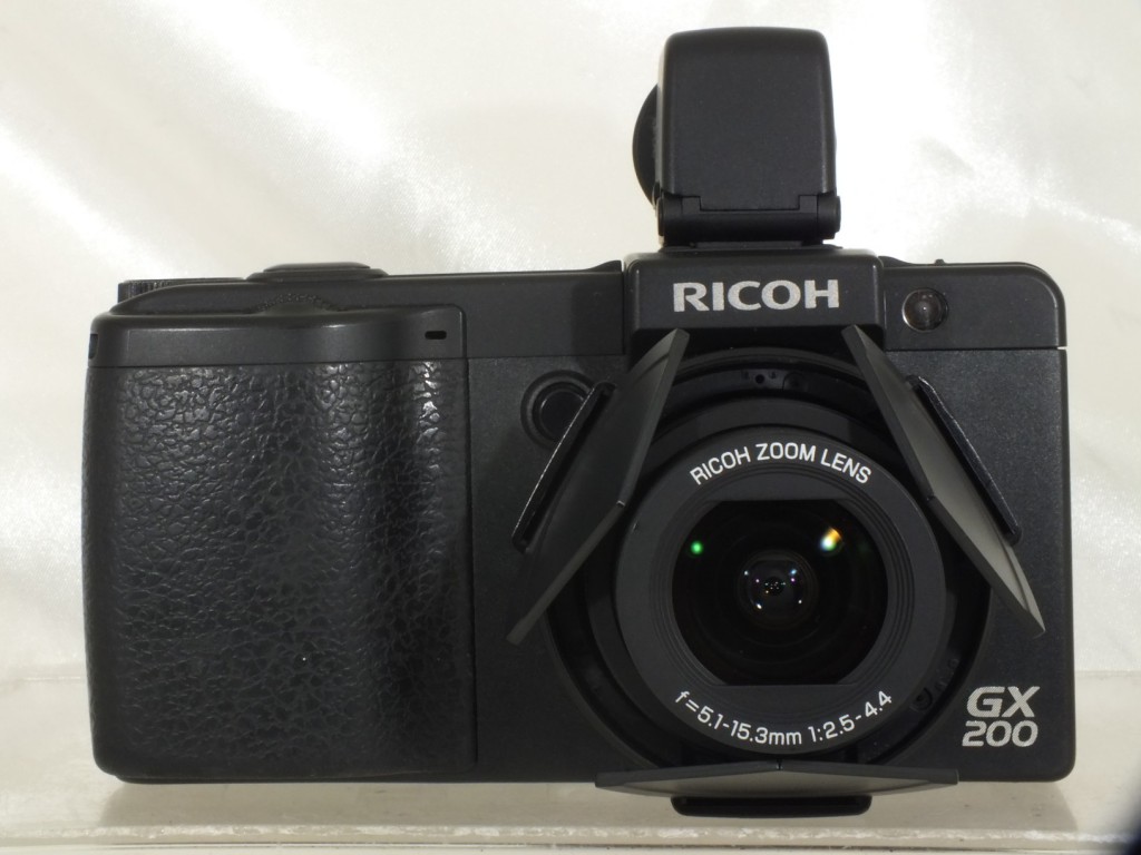 RICOH(リコー) GX200 VF-1 kit | 新宿の稀少中古カメラ・フィルム