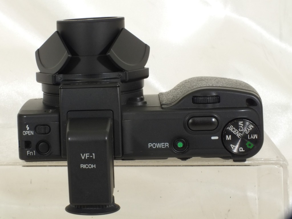 RICOH(リコー) GX200 VF-1 kit | 新宿の稀少中古カメラ・フィルム