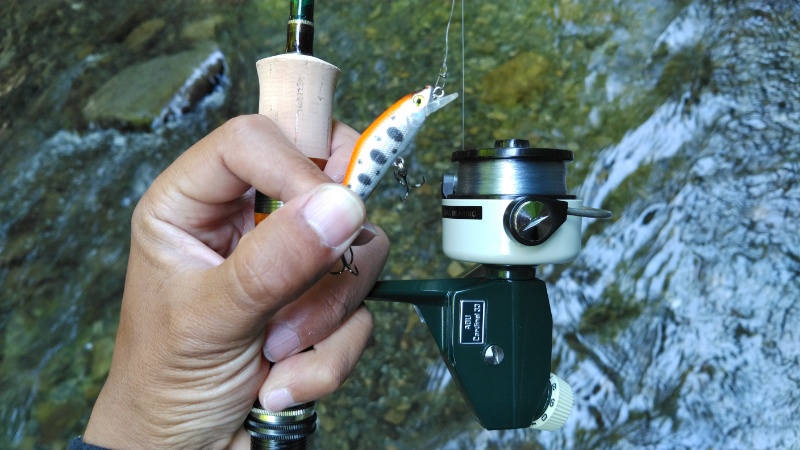 インプレ】アブ カーディナル33【渓流ルアーと言えばやっぱりコレ