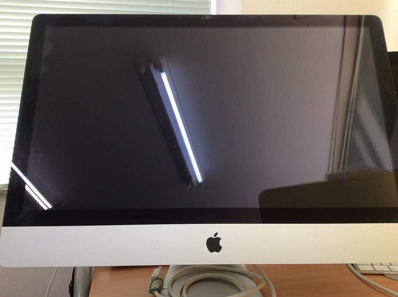 iMac 27インチ Mid2011 起動音はするが画面が映らない[グラフィック