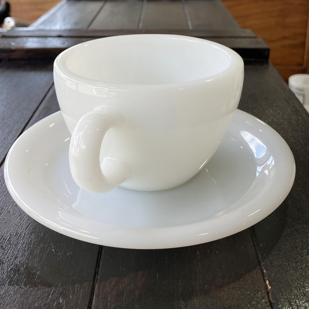 エキストラヘビーカップ&ソーサー ホワイト 1956年頃～1960年代初頭