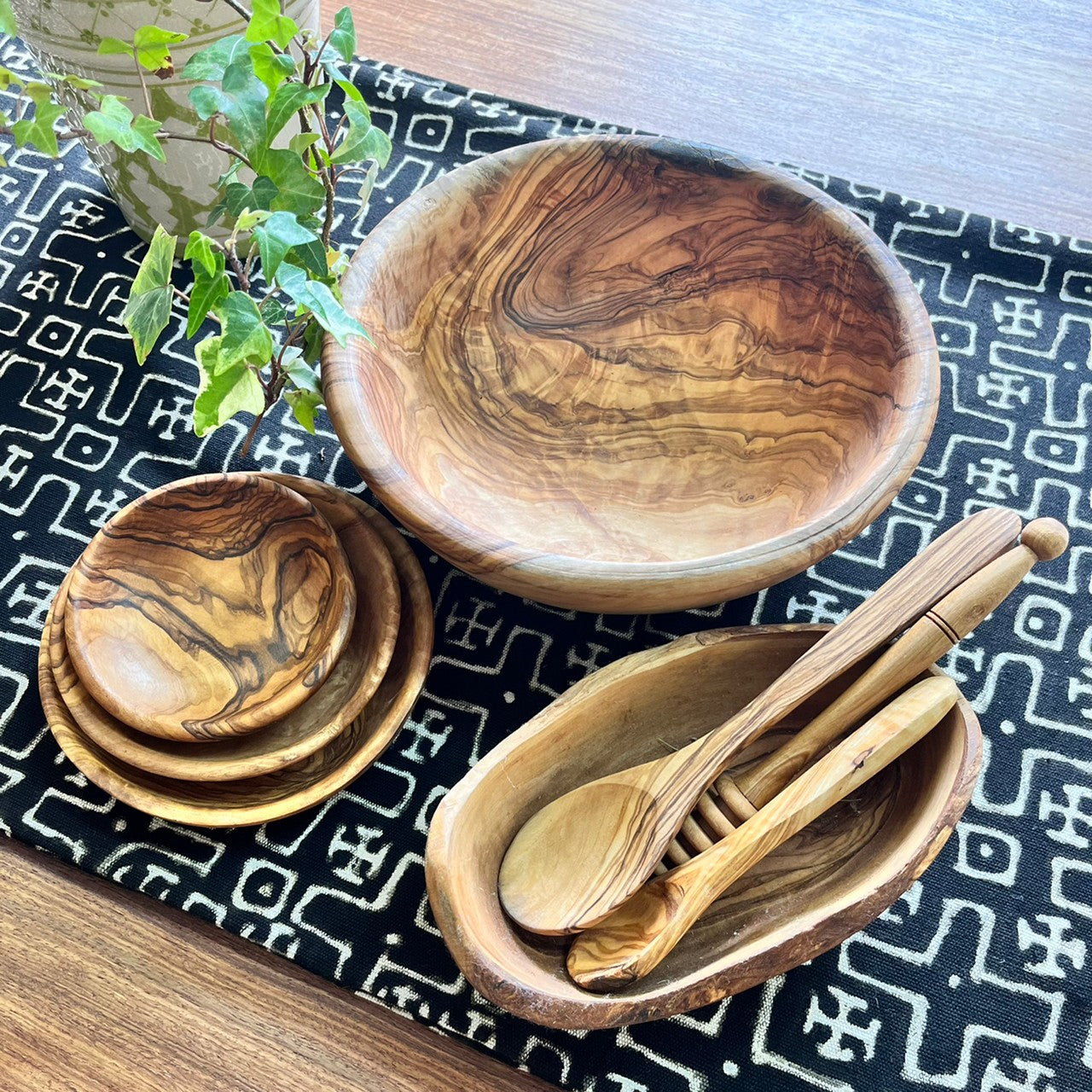 オリーブウッド | マンゴロベ