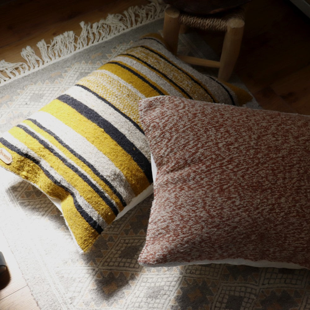 羊毛クッションカバー 01 | マンゴロベ