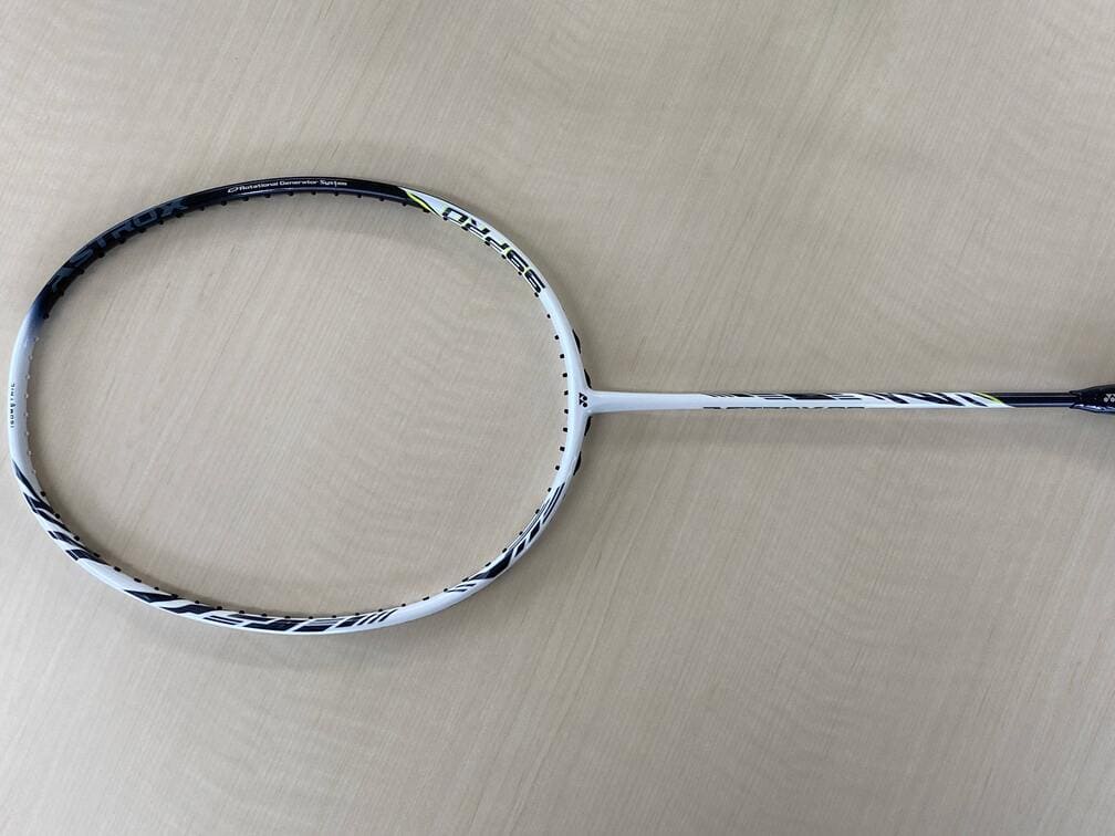 実打レビュー】『アストロクス99プロ』バドミントンラケットについて