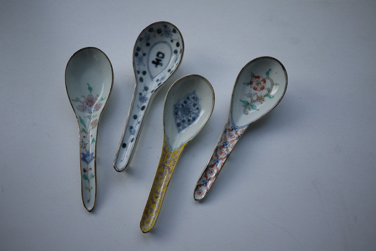 エキゾチックな絵柄に夢中、松浦コータローさんのレンゲ。｜おしゃべり