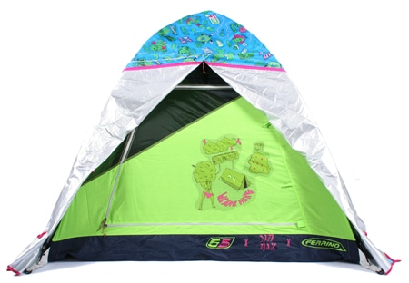 55DSL×DIM MAK×FERRINOの最強タッグ。このテントなら夏フェスで目立つ