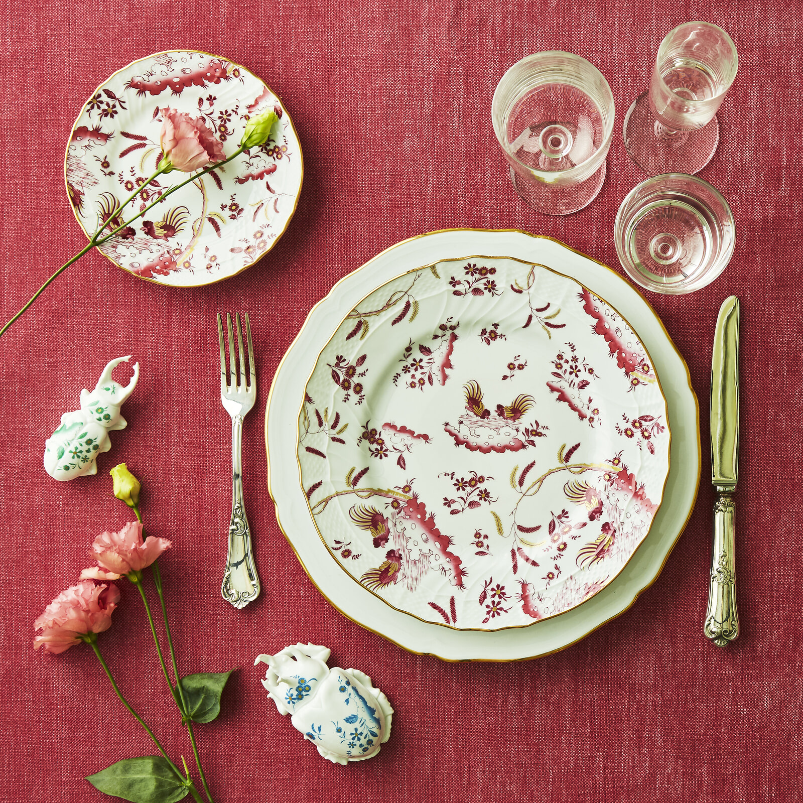 ジノリ 1735の食器を布使いで遊ぶ、イタリア風モダンオリエンタルな