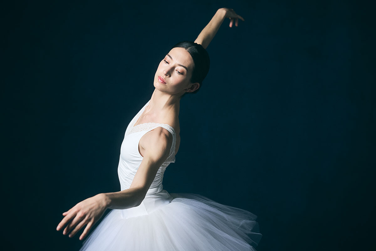 オニール八菜が語るチャコットとのコラボレーション、来日公演、パリの