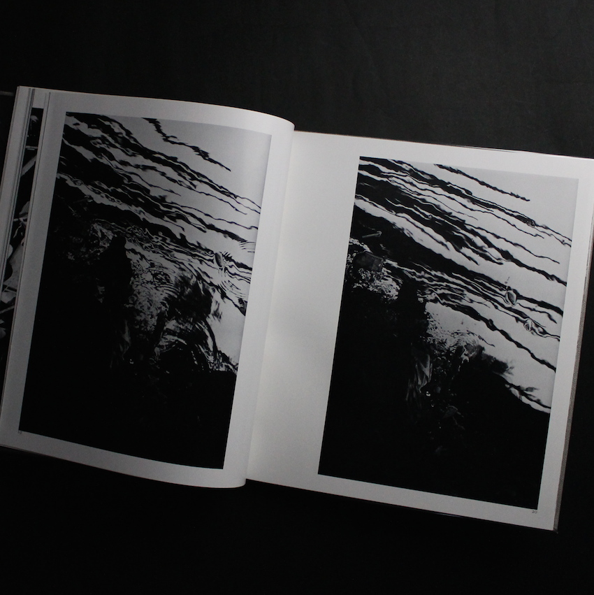 河：累影 / River, Its Shadow of Shadows（Signed） - 森永 純 / Jun