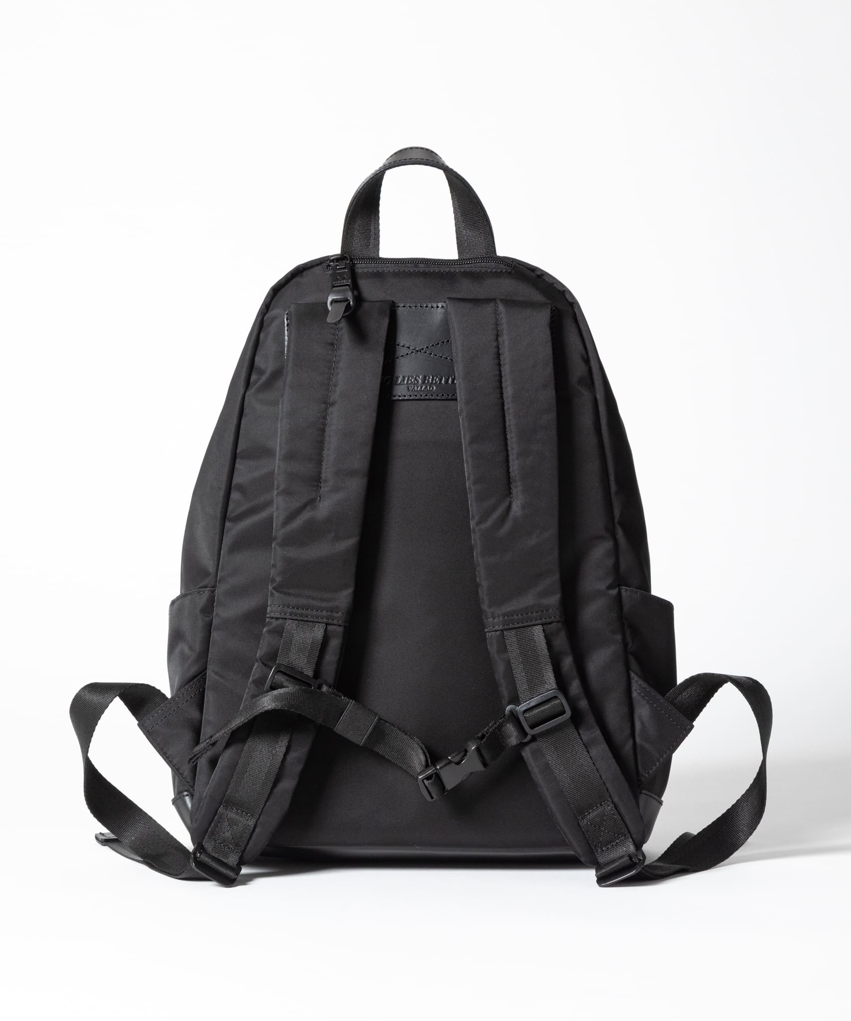 VALLAD × MAKAVELIC Collaboration Item Release!!｜MAKAVELIC