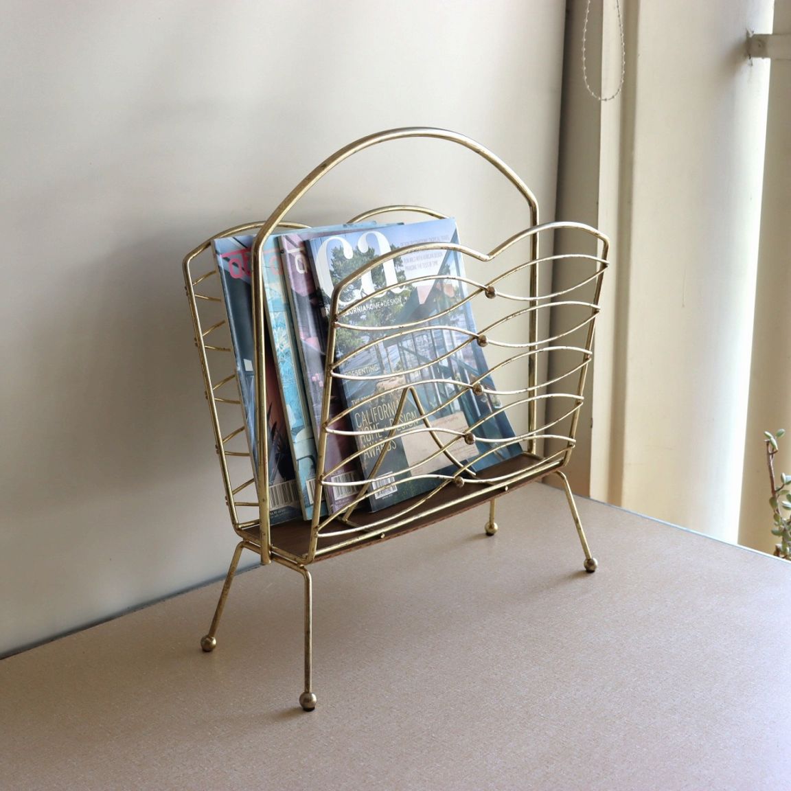 マガジンラック | マガジンラック・ワイヤーラック | パーム