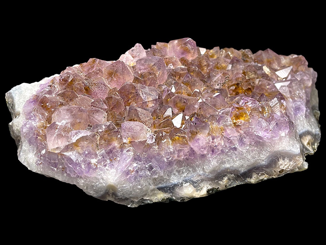 ブラジル産 カコクセナイトinアメジスト / Cacoxenite in Amethyst