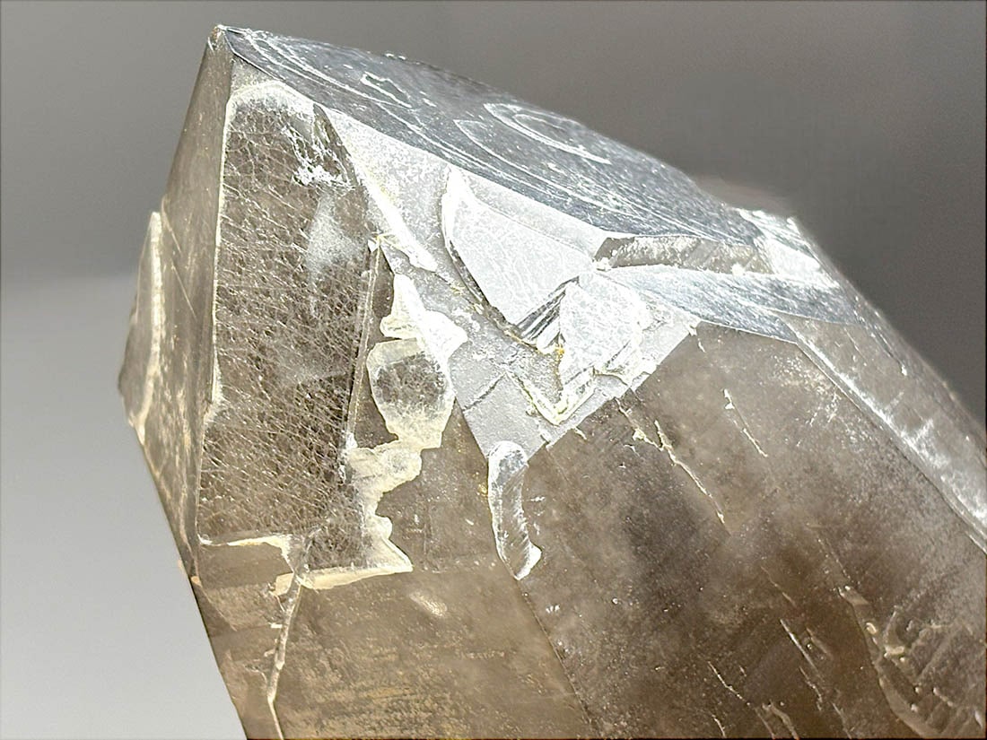 パキスタン産 ガーネットinクォーツ / Garnet in Quartz (柘榴石入り水晶)