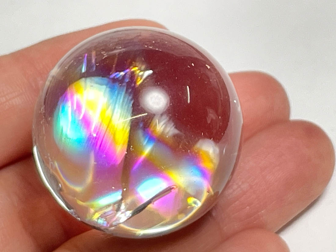 アイリスクォーツ (レインボークォーツ) 30mm 丸玉 / Iris Quartz