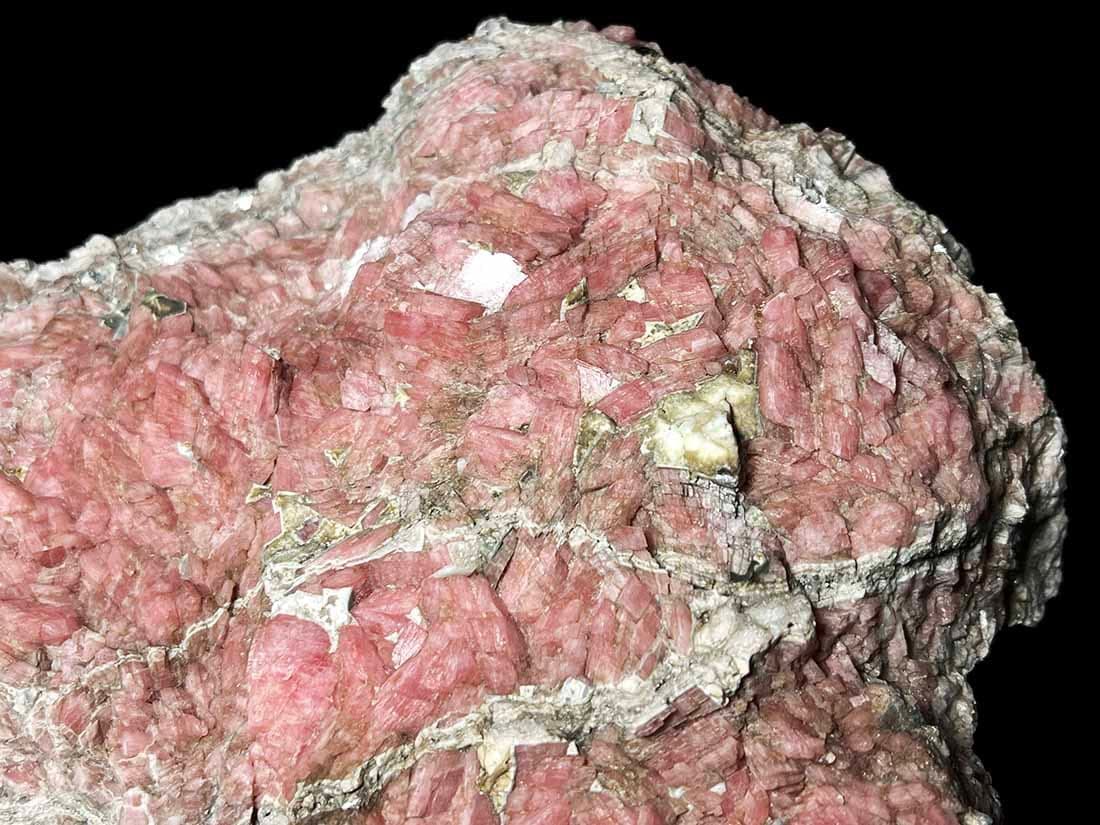 北海道古平郡稲倉石鉱山産 菱マンガン鉱