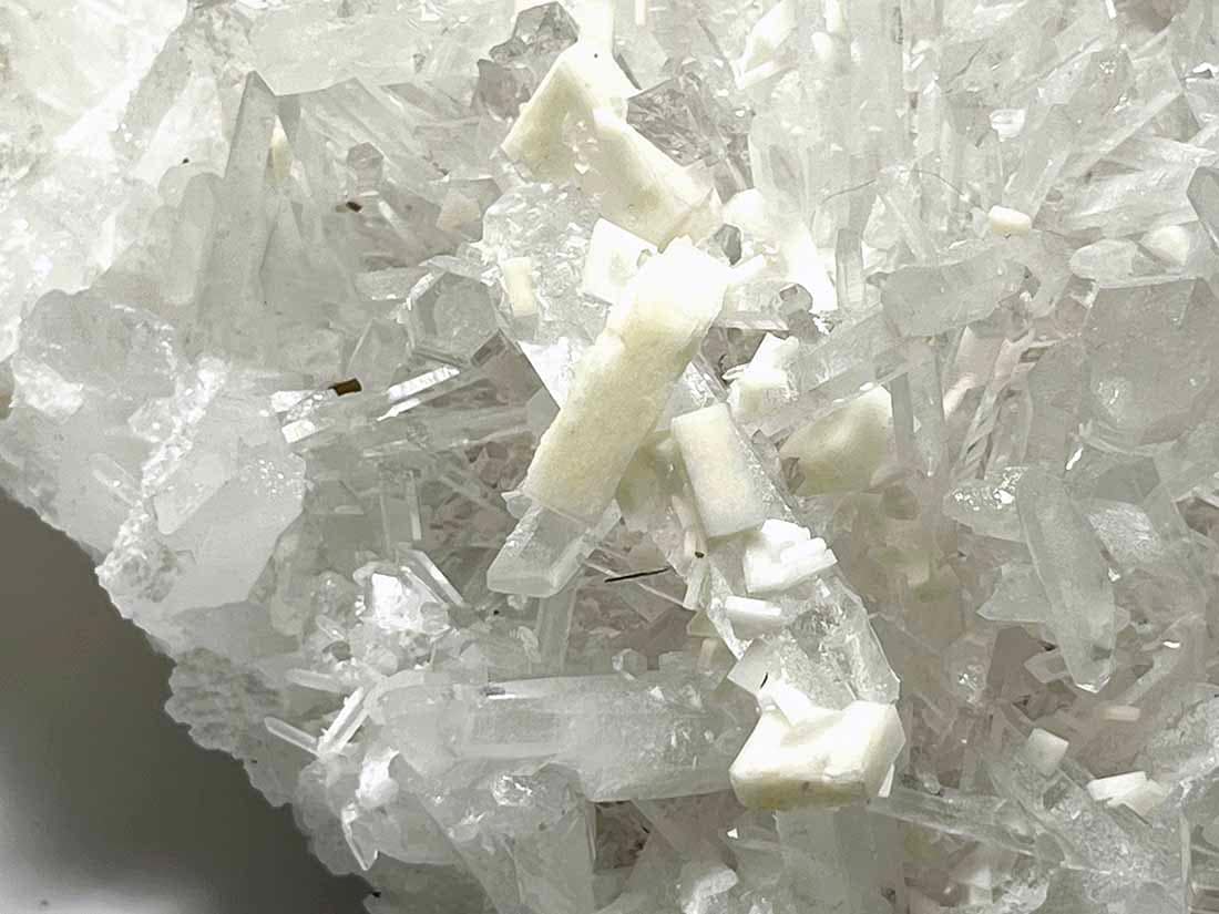 四川省産 大型 水晶クラスター