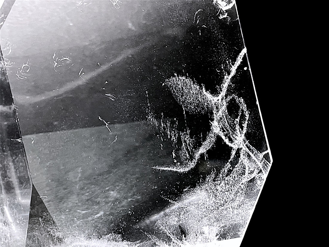 クリアクォーツ ( 水晶 ) ラフカットポリッシュ