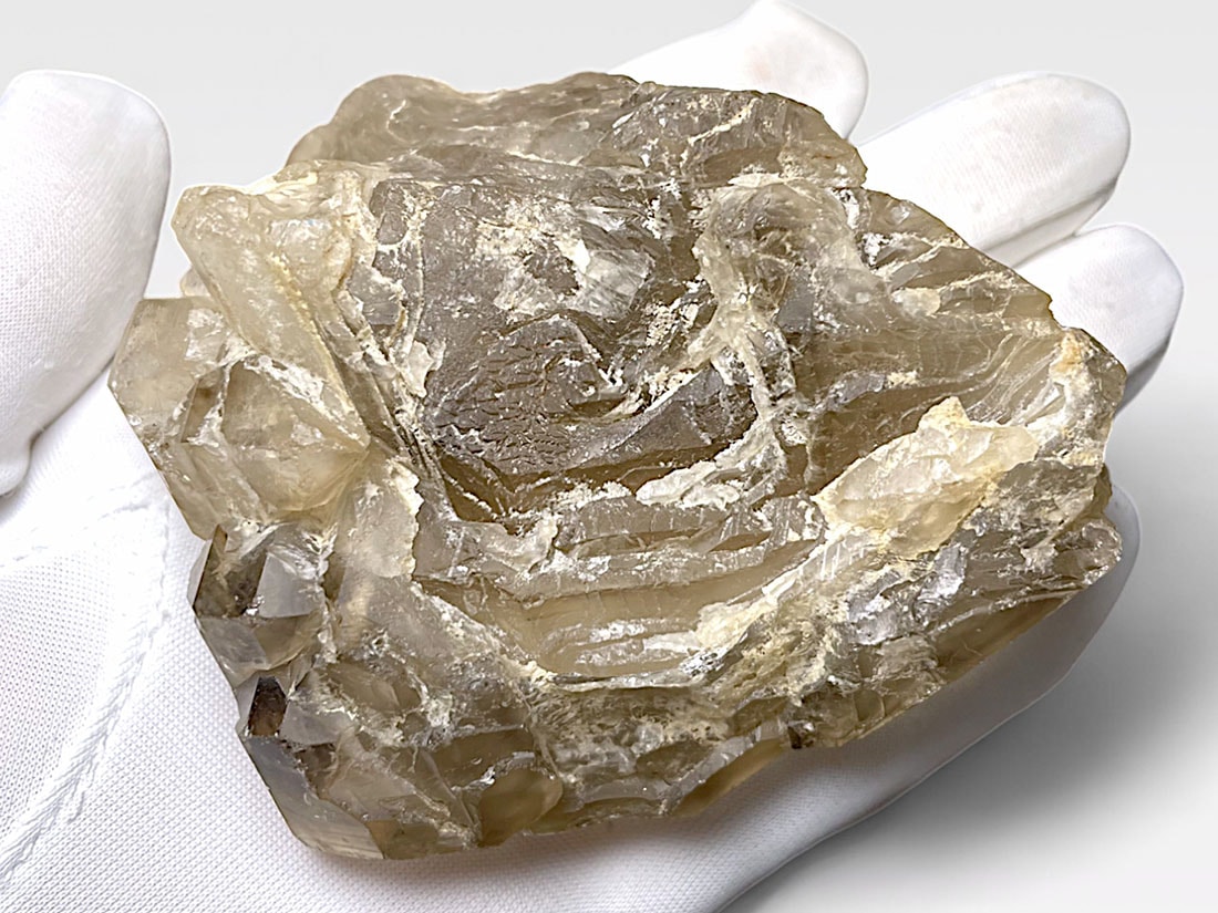 ブラジル産 エレスチャルクォーツ ( ジャカレークォーツ )