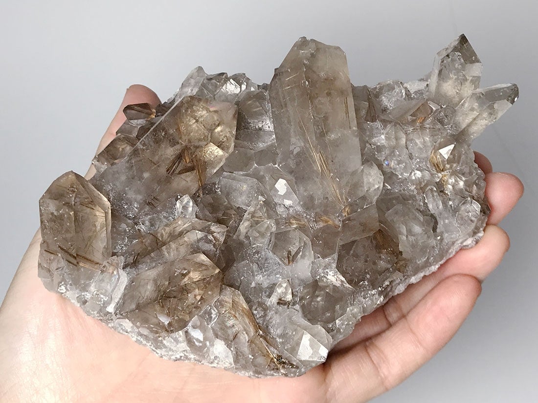 ブラジル産 ルチルクォーツクラスター ( 金鉱石入り水晶 )/Rutilated