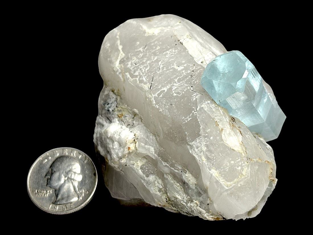 パキスタン産 アクアマリン 母岩付き