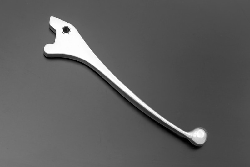 ブレーキレバー ホワイト + スプロケット C4205-13T ブレーキレバー ホワイト + スプロケット C4205-13T