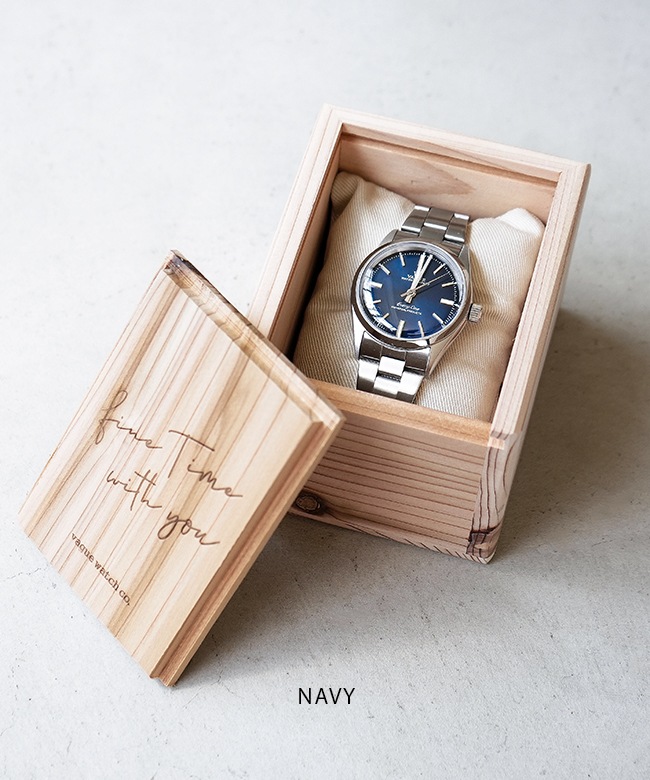 251-60906]【保存用木箱付き】UNIVERSAL PRODUCTS.(ユニバーサル