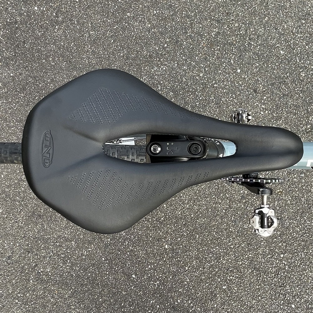 TNI LiteFly カーボン サドル | サドル,TNI | ワールドサイクル 通販