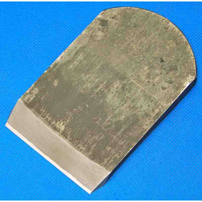 初代 千代鶴貞秀作 鍛錬 寸八（70mm） 赤樫台付鉋 | 打ち刃物 | パワー