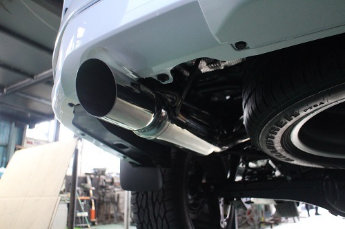 トヨタ ランクル300ZX ワンオフマフラー【型式：3BA