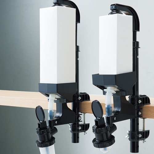 1台/回転式】一升瓶用メジャー「4本用」スタンドタイプ｜業務用備品の